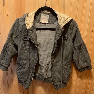 3/4 sleeve gray jacket (Size medium)